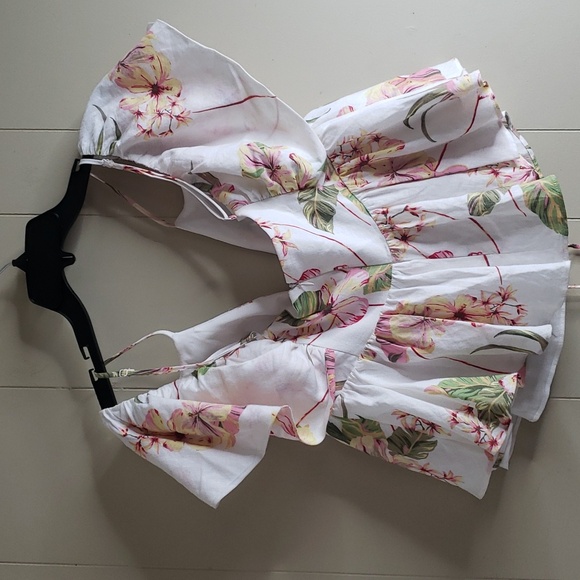 WAYF Coco Floral Print Cold Shoulder Top Ivory Tropical Medium - Picture 6 of 7